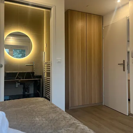 Standing, 4 Avec Sdb Holiday home *