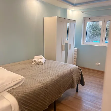 Standing, 4 Avec Sdb Holiday home